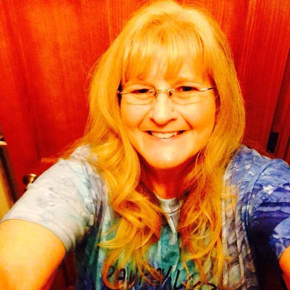 Meet your Posher, Elanie - Picture 1 of 1